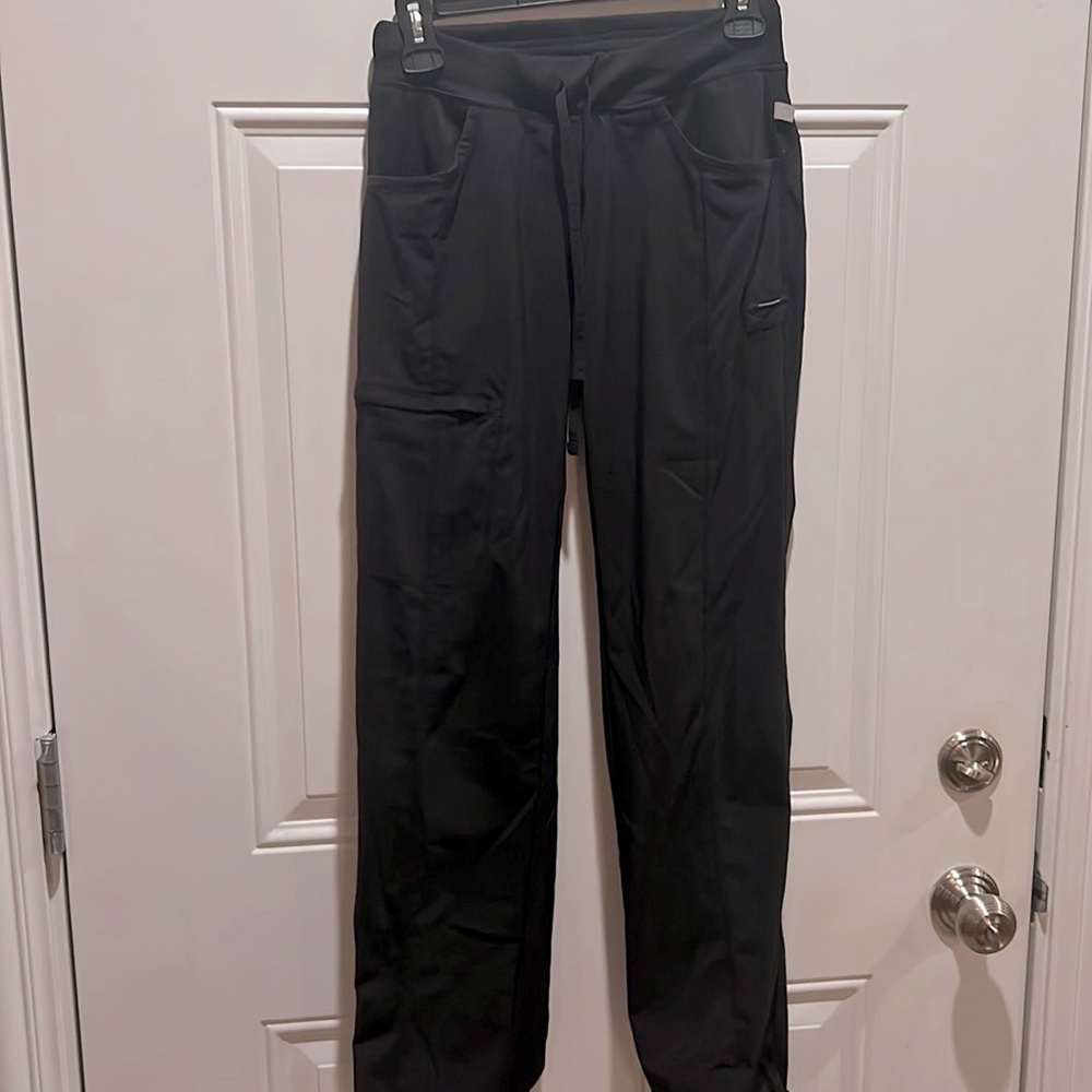 Black scrubs